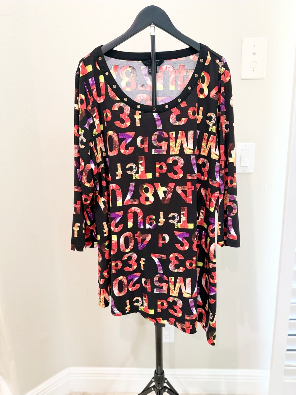 Investments II Plus Size 2X Novelty Numbers and Letters Print Tunic Teacher